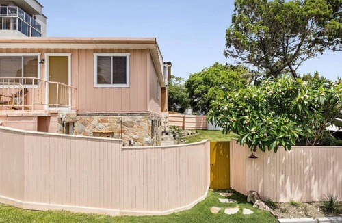 Yamba Apartment | Sundowner Motel ~ Seaside Village Suites ~ No. 3