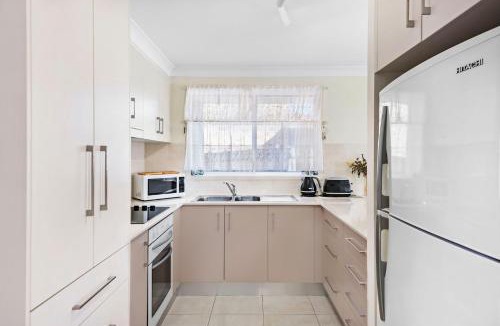North Creek House | Sunset at Gibbon
