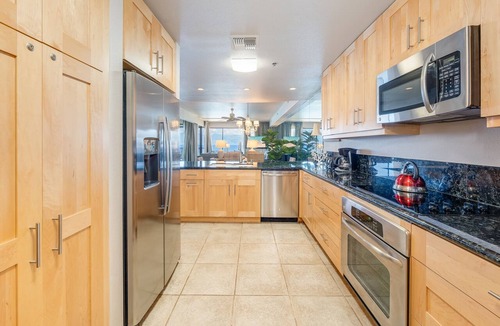 Kahana Condo | Super Summer Steal! $400/n Fantastic Views Sands Kahana 272 - Sullivan