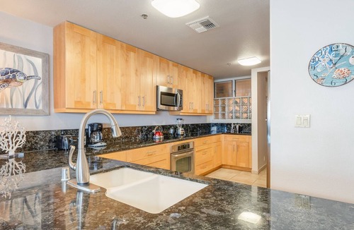 Kahana Condo | Super Summer Steal! $400/n Fantastic Views Sands Kahana 272 - Sullivan