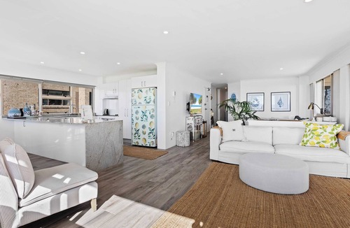 Miami Apartment | Surfsong on Miami Beach