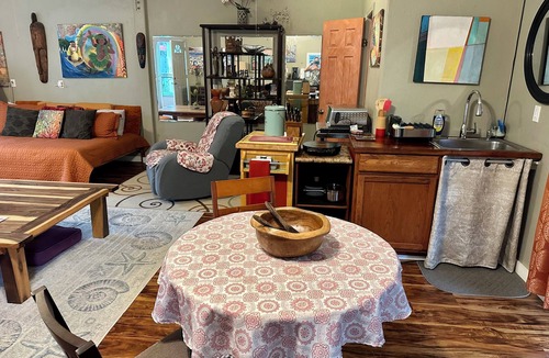 Honaunau-Napoopoo Apartment | Sweet Mermaid Studio at Manini Beach, Kealakekua Bay