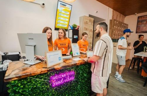 Surfers Paradise Hostel | Tequila Sunrise Hostel Surfers Paradise