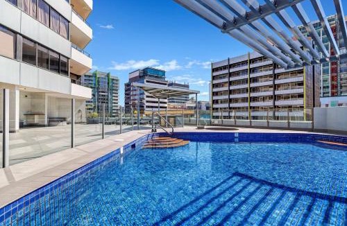 Spring Hill Apartment | The Astor Apartments