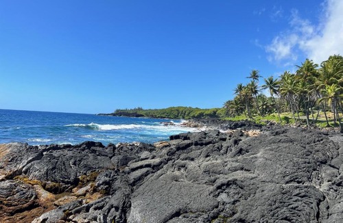 Kehena Beach Estates House | The Bali House and Cottage at Kehena Beach Hawaii