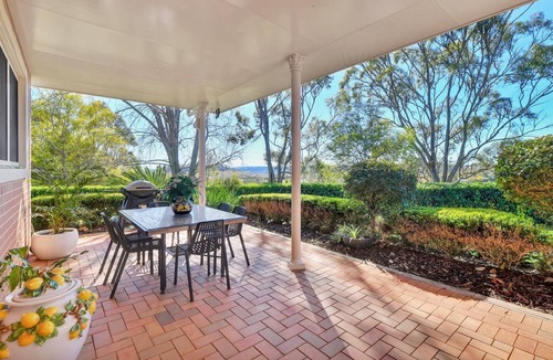 Cotswold Hills House | The Hidden Toowoomba Estate | Luxury Home with Stunning Gardens