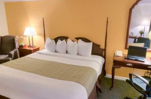 Wyomissing Hotel | The Inn at Reading Hotel & Conference Center