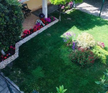 Nestos House | The Little Blooming House