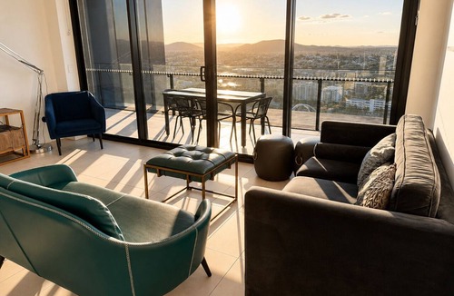 South Brisbane Apartment | The Sunset Perch | Panoramic River Escape