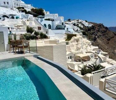 Oia Villa | Thea Cave Villa