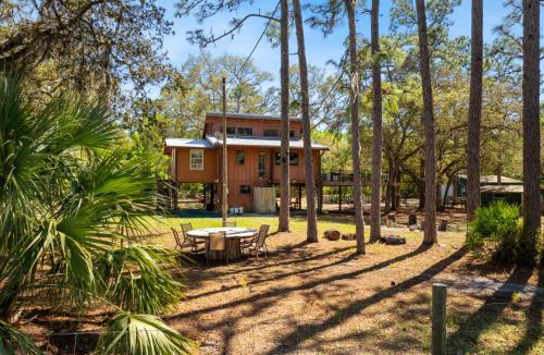 Cedar Key House | Three Cedars
