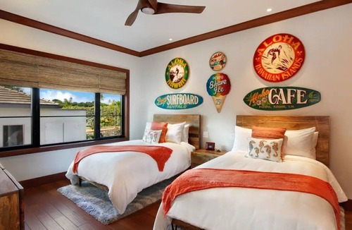 Lihue Hotel | Townhouse with Full Kitchen and Private Balcony Steps to Kalapaki Beach