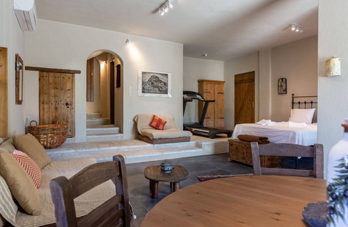Riglia House | Traditional Stone House in Stoupa | Basilic