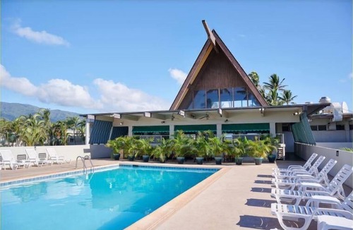 Kahului Apartment | Tropical Gardens View Room w/WiFi, Large TV, & Mini Refrigerator