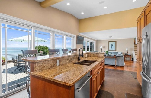 North Greece House | True North Luxury Lakefront Retreat with Stunning Views of Lake Ontario