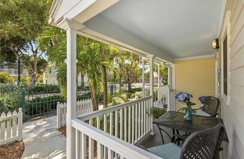Bahama Village House | Truman Annex 2 bedroom 2.5 bath Townhouse- Newly renovated. Steps to pool