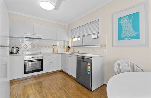 Currumbin Apartment | Two Bed Beach Unit