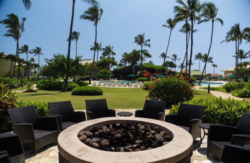 Hanamaulu Apartment | very last minute special ultimate luxury resort, romantic, fun and "zen"