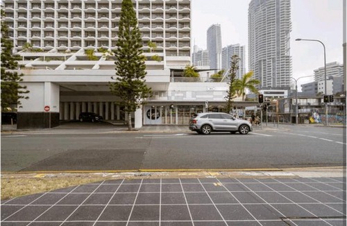 Surfers Paradise Apartment | View Hotel - Private Apartments Hosted by Coastal Letting Co
