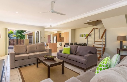 Yamba House | Villa 63 - Resort Style Living - Holiday Yamba