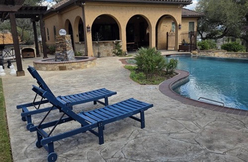 Bulverde House | Villa at Cibolo Chase-private resort with pool and hot tub
