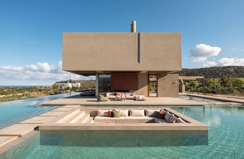 Sissi Villa | Villa Tauros