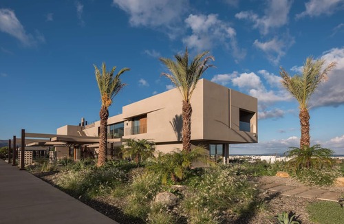 Sissi Villa | Villa Tauros