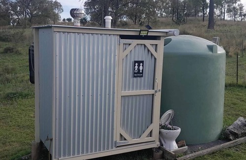 Silverwood House | Vintage Bedford Bus Farm Glamping Under the Stars