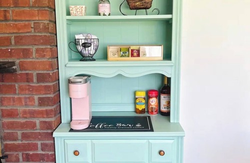 Levittown House | Vintage Grandma home near Sesame Place