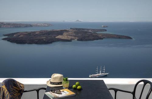 Imerovigli Villa | WeSense Santorini by Caldera Houses