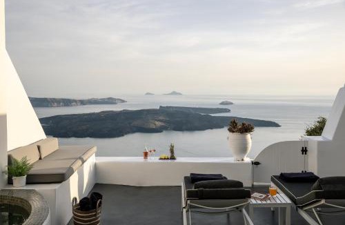 Imerovigli Villa | WeSense Santorini by Caldera Houses
