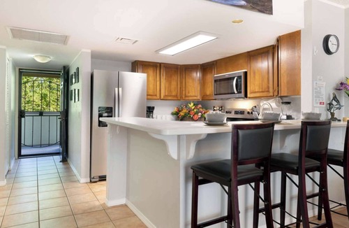 Kahaluu Bay Condo | White Sands Village 111 - Steps from Magic Sands