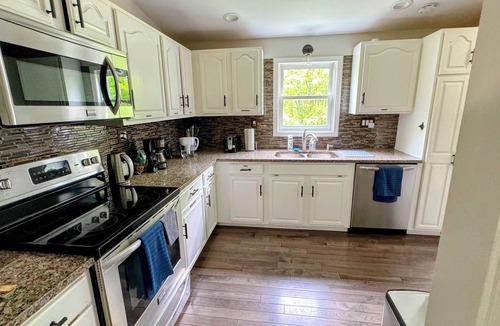 Saugerties House | Woodland Whimsy a private escape w/hot tub, pool, sunroom on 3 acres