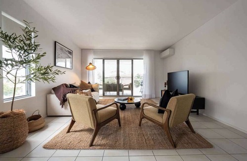Kingscliff Apartment | Zephyr by Khove