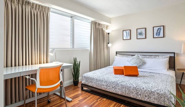 09 FREE Parking/10 min beach/2br-Waikiki/Ala Moana