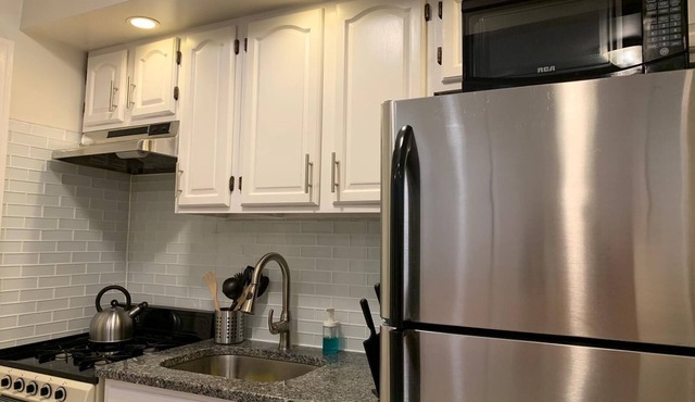 1631 1D · Astounding Apt/20 min to NYC-Parking Avail. Steps away from bus stop.
