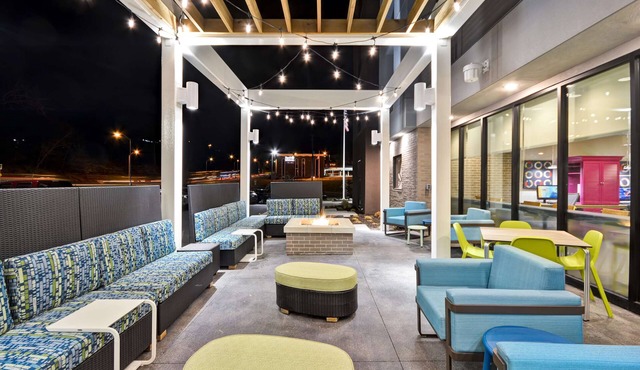 2 Connecting Suites at a Hotel