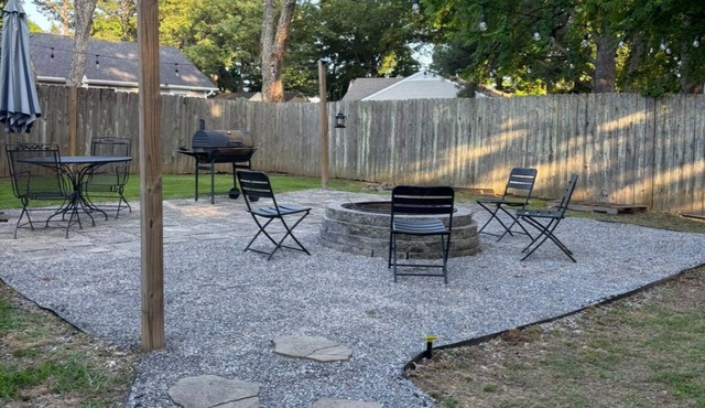 4-bedroom house near Shelby Farms with WiFi, AC