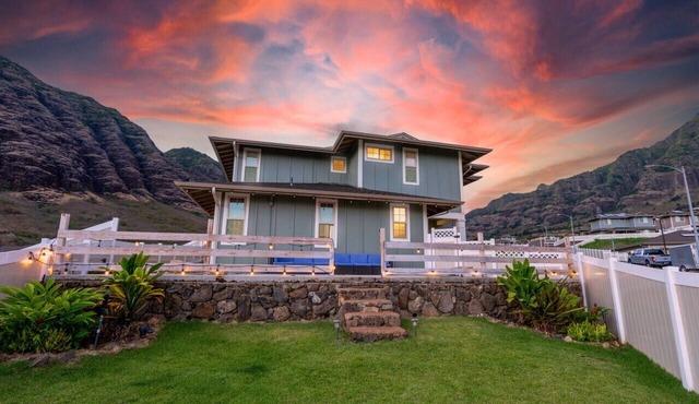 4 BR, Near Beach, Pool/Spa, Gym, BBQ, Free Prkng