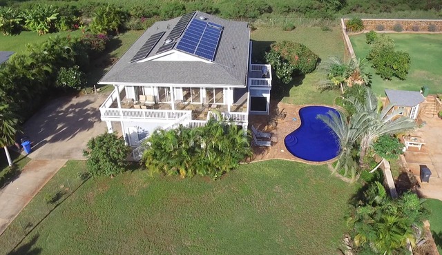 5 Bedroom, 6 Bath Home with Private Pool - Ocean & Mountain Views