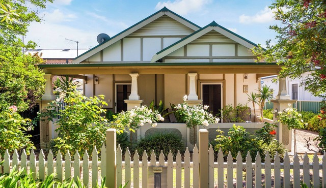 A Market Place Mudgee Walk to Town Centre and Parks