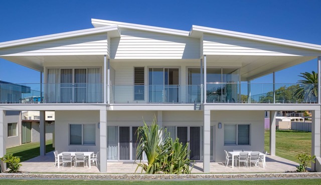 Absolute beachfront. Watch whales from the balcony