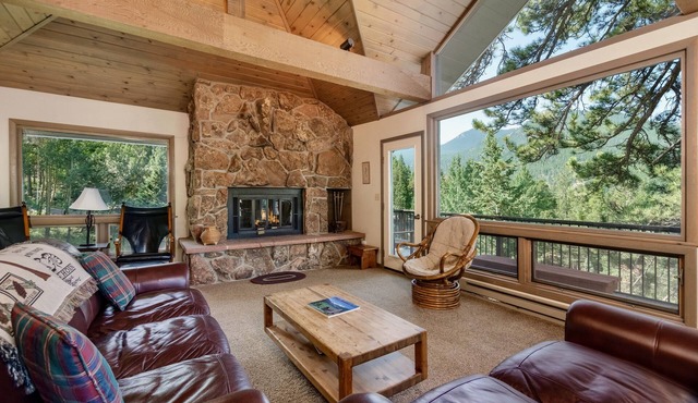 Adams Vacation Home at Windcliff