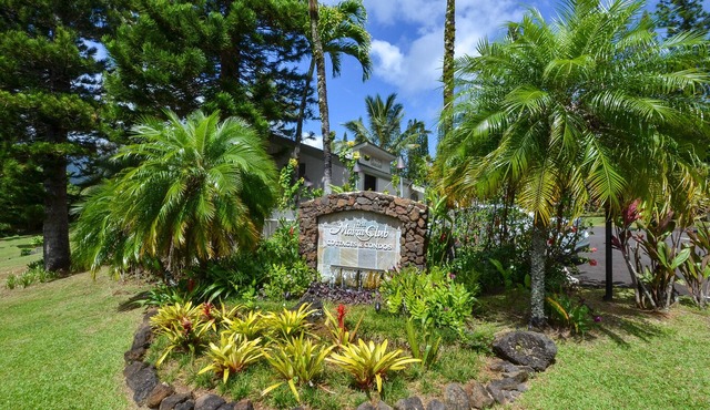 AIR CONDITIONING! 10 Minutes From Hanalei Bay ~ 1B at Makai w/KITCHEN!