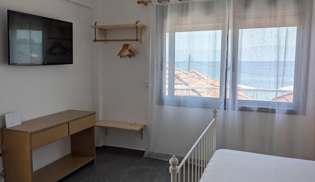 Apartment 'Kagias 2' with Sea View, Wi-Fi and Air Conditioning