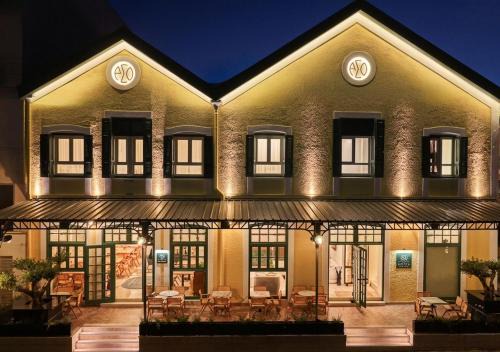 ASO Hotel - Historic Raisin Warehouse 1928