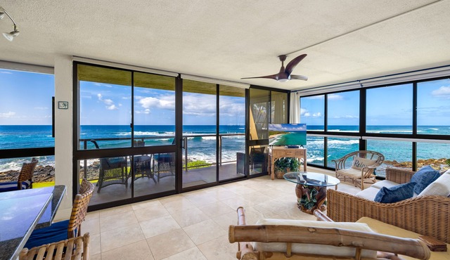 Best Oceanfront - Walls of windows on famous surf and sunset, 2BR/2BA, A/C