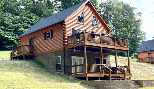 Black Bear Retreat 2Bed 2Bath Cabin Peaceful Retreat