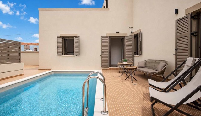 Bon Filius - Luxury Private Villa w Pool in Vamos