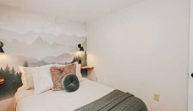 BrookHaus | Modern Cabin Stay at Harvard Brook Cabins